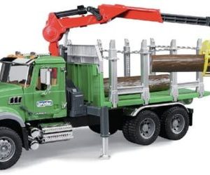 Camion Mack Granite cu remorca transport lemne