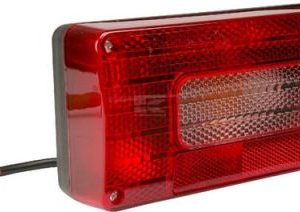 Lampa spate stanga 70.4