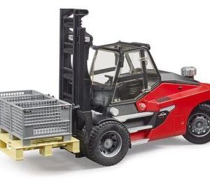 Motostivuitor Linde HT160 cu palet si 3 boxpaleti