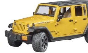 Masina de teren Jeep Wrangler rubicon unlimited cu o bicicleta de munte si ciclist